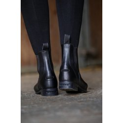 EQUITHEME ZURICH st�vler af genbrugsmateriale